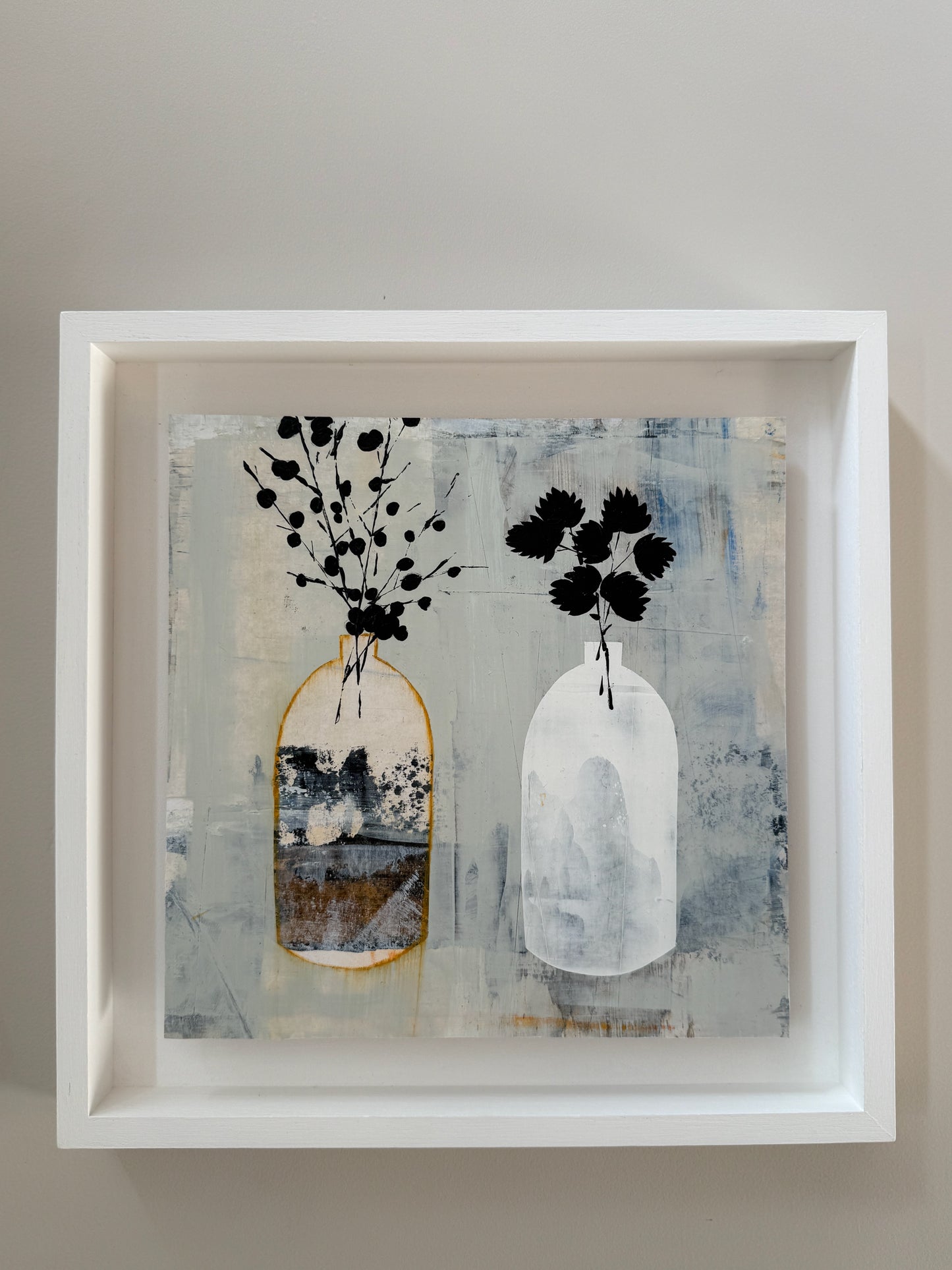 Gill Edwards: Little Wren Vase