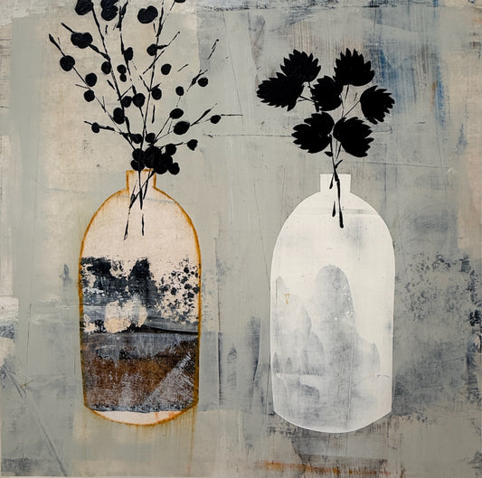 Gill Edwards: Little Wren Vase